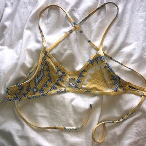 Jolyn printed bikini top